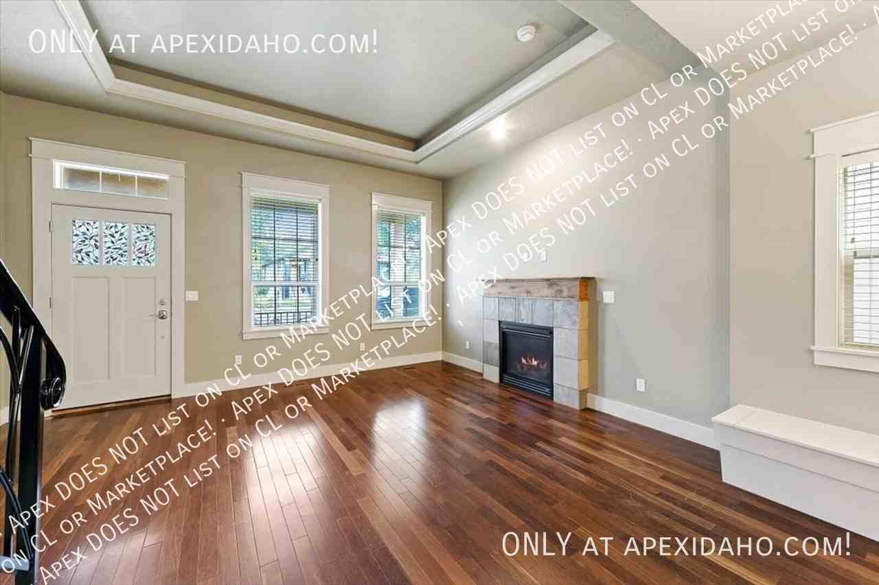 1707 S Vermont Ave - Photo 7 of 37