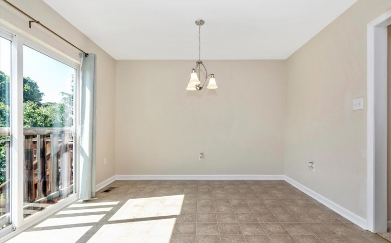 1042 Orndorff Ct - Photo 6 of 31