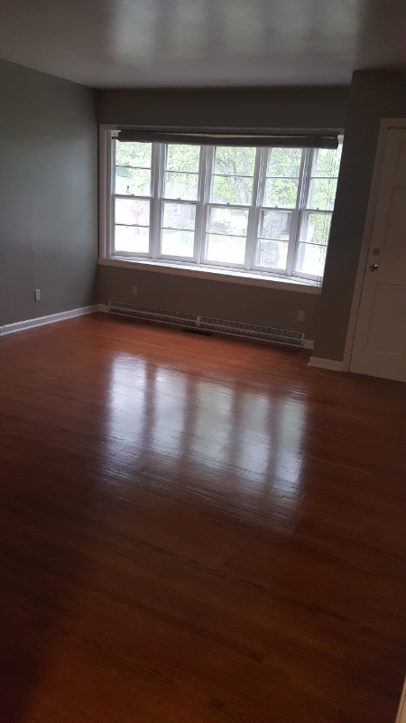 5143 Snow White Ln - Photo 4 of 8