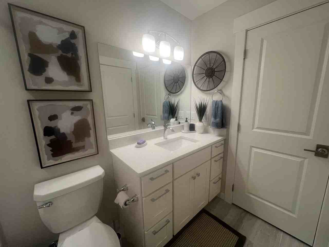 910 Poplar Ave #B1 - Photo 7 of 22
