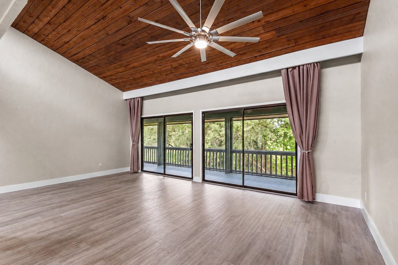 4187 Abbey Ct - Photo 4 of 24