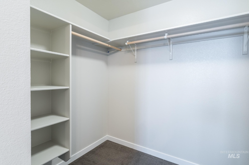 322 S Fritts Ave - Photo 4 of 6