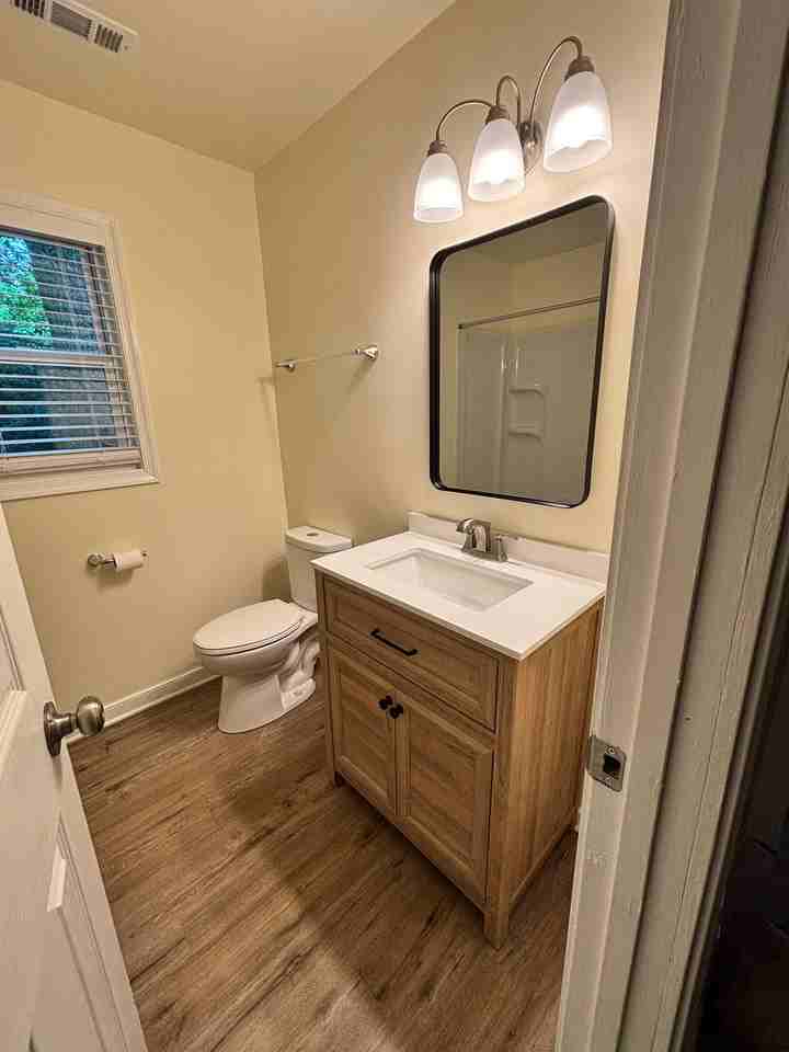 16321 Rhodes Ln - Photo 5 of 18