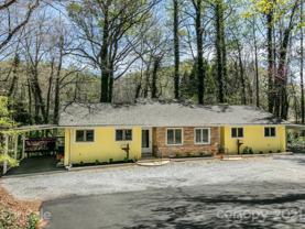 121 Carolina Dr - Photo 1 of 1