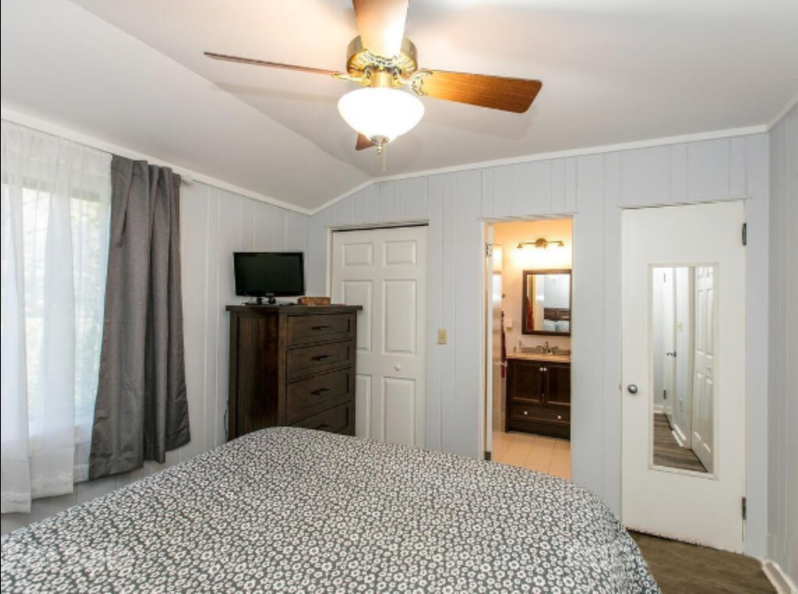 121 Carolina Dr - Photo 5 of 9