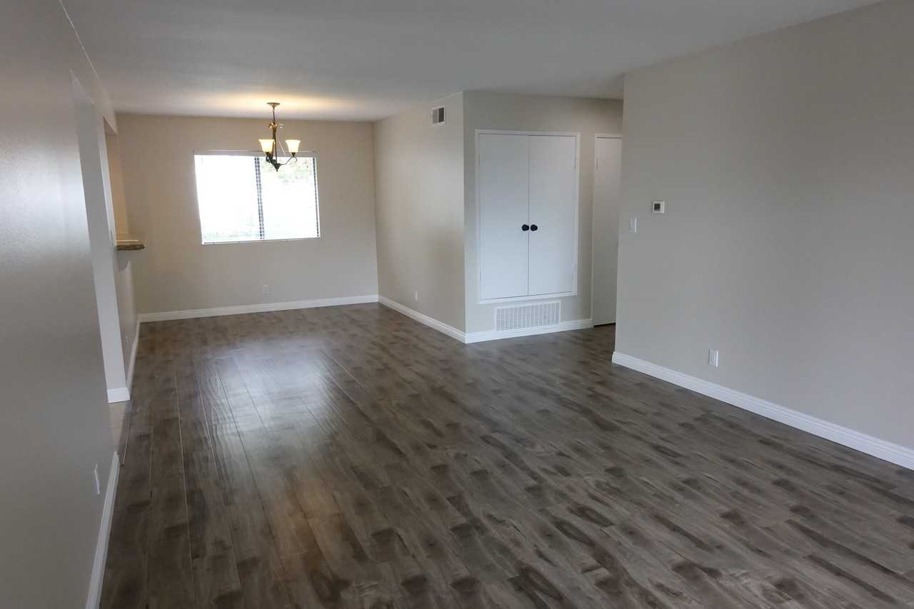 465 S Ranch View Cir #56 - Photo 3 of 29