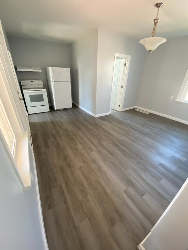 712 Linden Ave #A - Photo 4 of 9