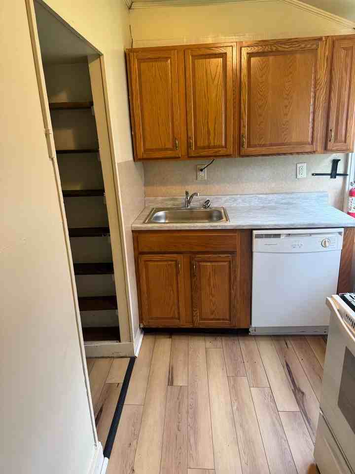 124 S Water St #1 - Photo 3 of 7