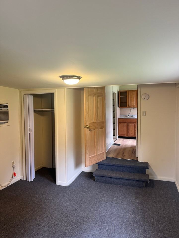 124 S Water St #1 - Photo 4 of 7
