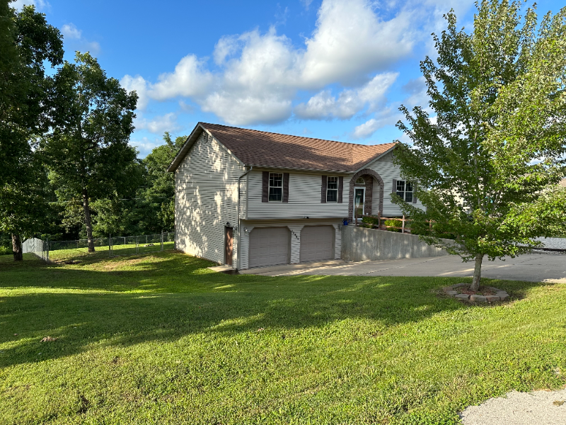 15640 Top Dr - Photo 4 of 43