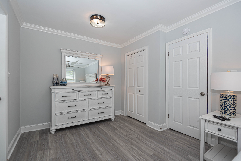 13 43rd St #1 - Photo 6 of 11