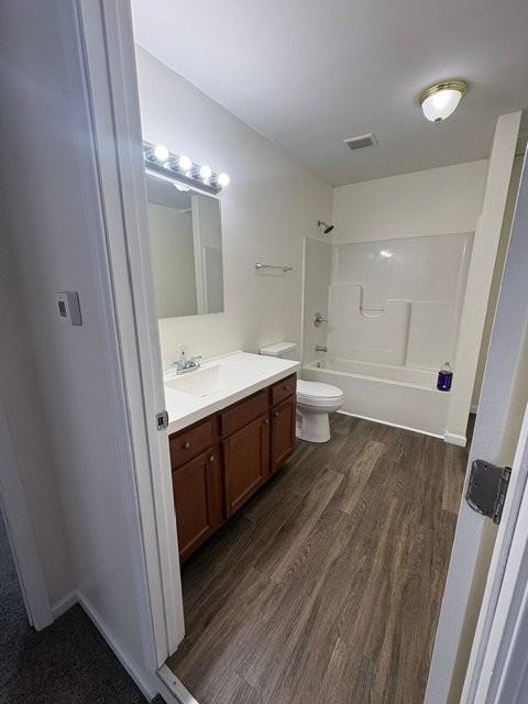 117 Main St #2 - Photo 7 of 9