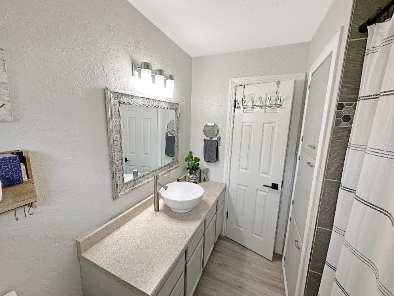 117 Riverview 6W - Photo 6 of 12