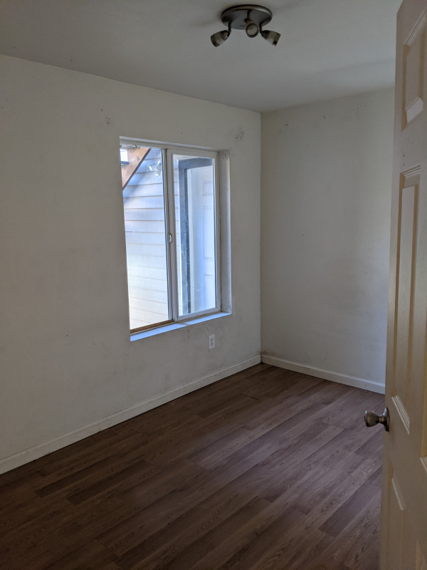 14301 Mill Ct #2 - Photo 3 of 9