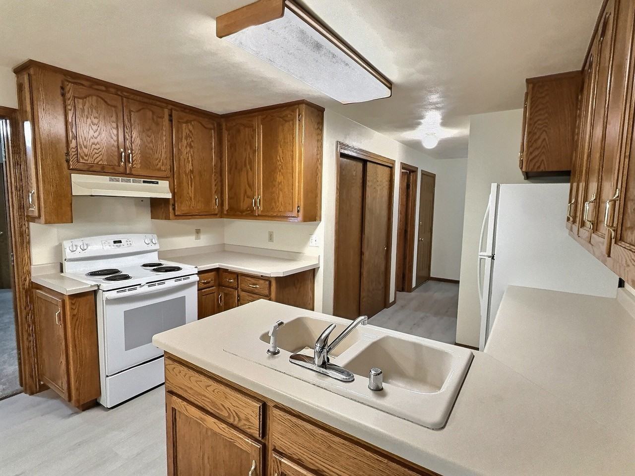 3181 Westowne Ct - Photo 5 of 15