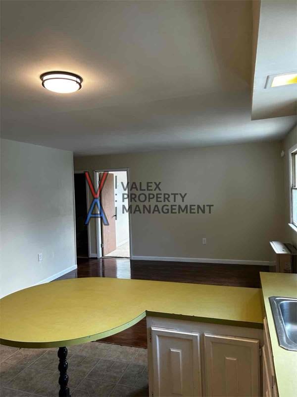 417 Main St #2 - Photo 3 of 14