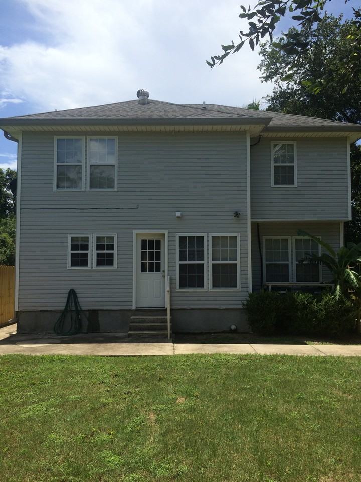 3150 Virginia St - Photo 2 of 9