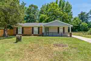 featured image of 1720 Gavin Dr