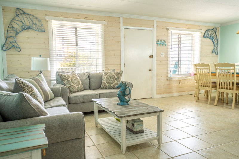 6 50th St #8 - Photo 3 of 19