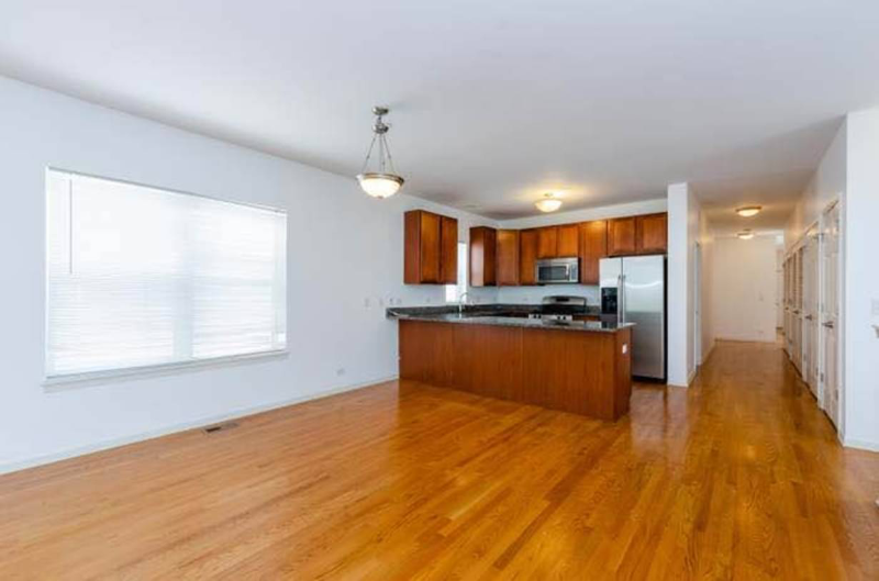5343 W Galewood Ave #2 - Photo 2 of 11