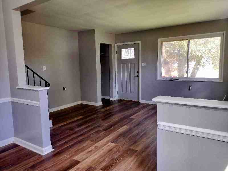 4015 24th Pl - Photo 4 of 24