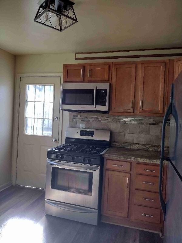 4015 24th Pl - Photo 6 of 24