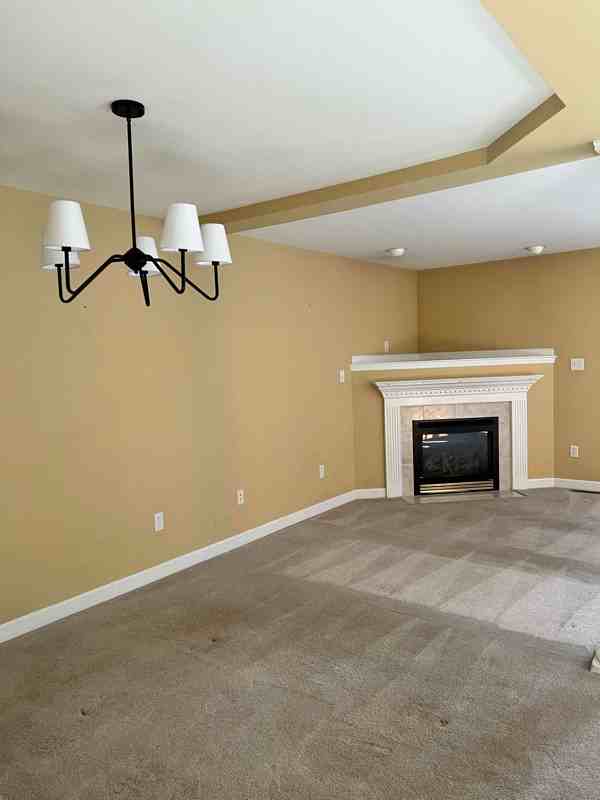66 Michigan Dr - Photo 4 of 13