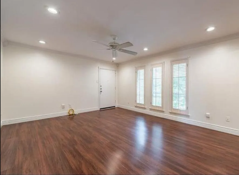 5838 Sandhurst Ln - Photo 6 of 20