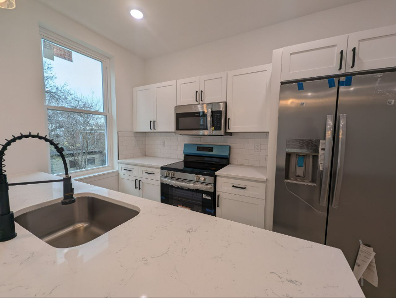 835 N 63rd St #4 - Photo 5 of 14