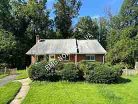 7046 Lee Park Ct - Photo 1 of 1
