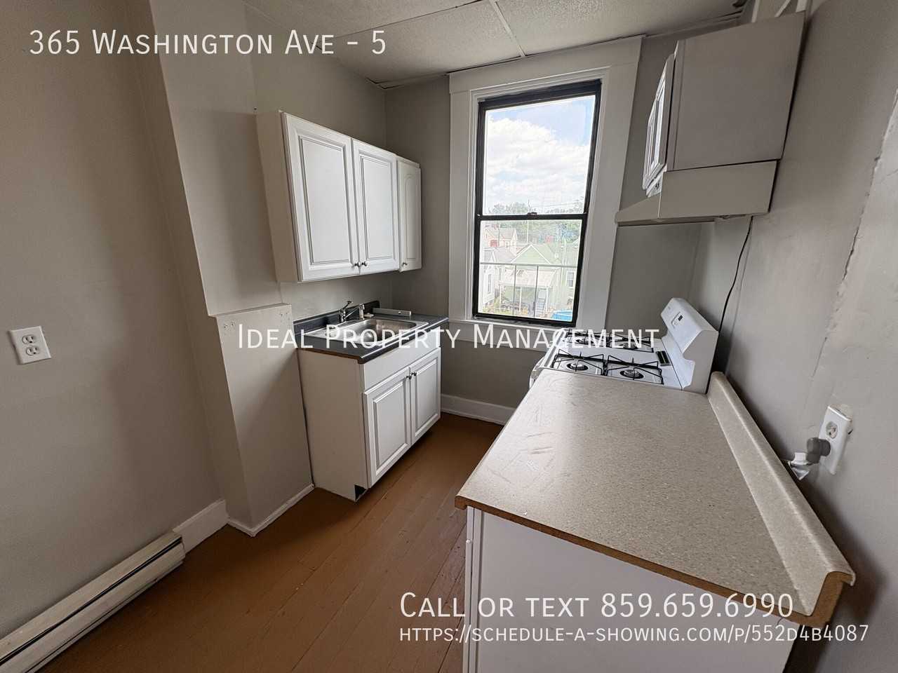 365 Washington Ave #5 - Photo 3 of 11