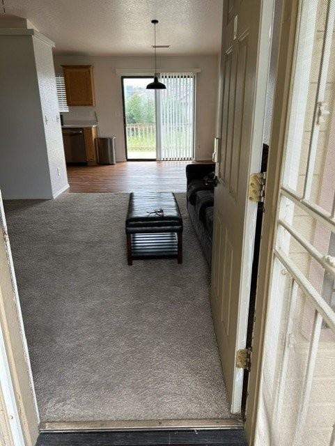 8317 E Leigh Dr - Photo 3 of 17