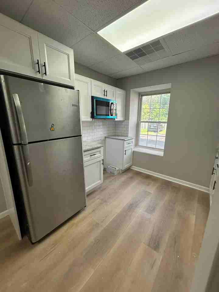 116 N Bellevue Ave #3 - Photo 5 of 17