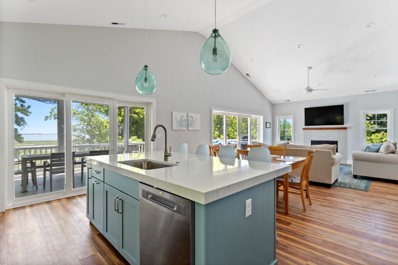 6620 S Point Rd - Photo 4 of 18
