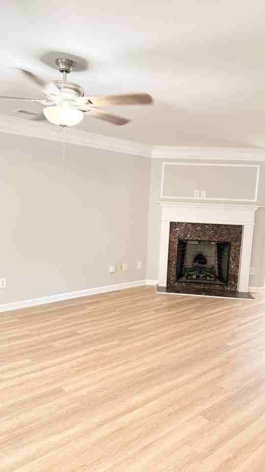 863 Crestwell Cir Sw - Photo 3 of 10