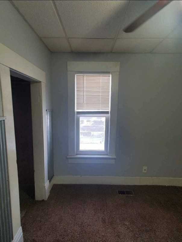 174 S Walnut St - Photo 5 of 5