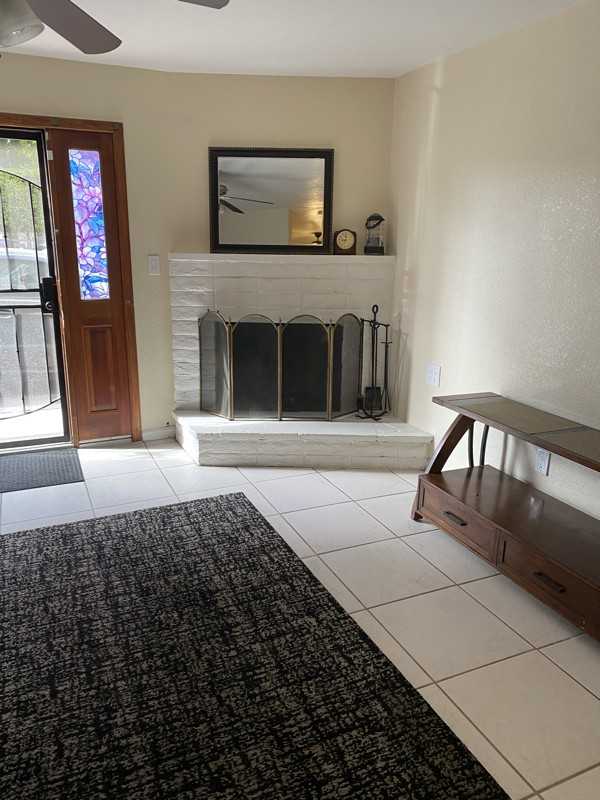 423 Colorado Ave #B - Photo 3 of 20