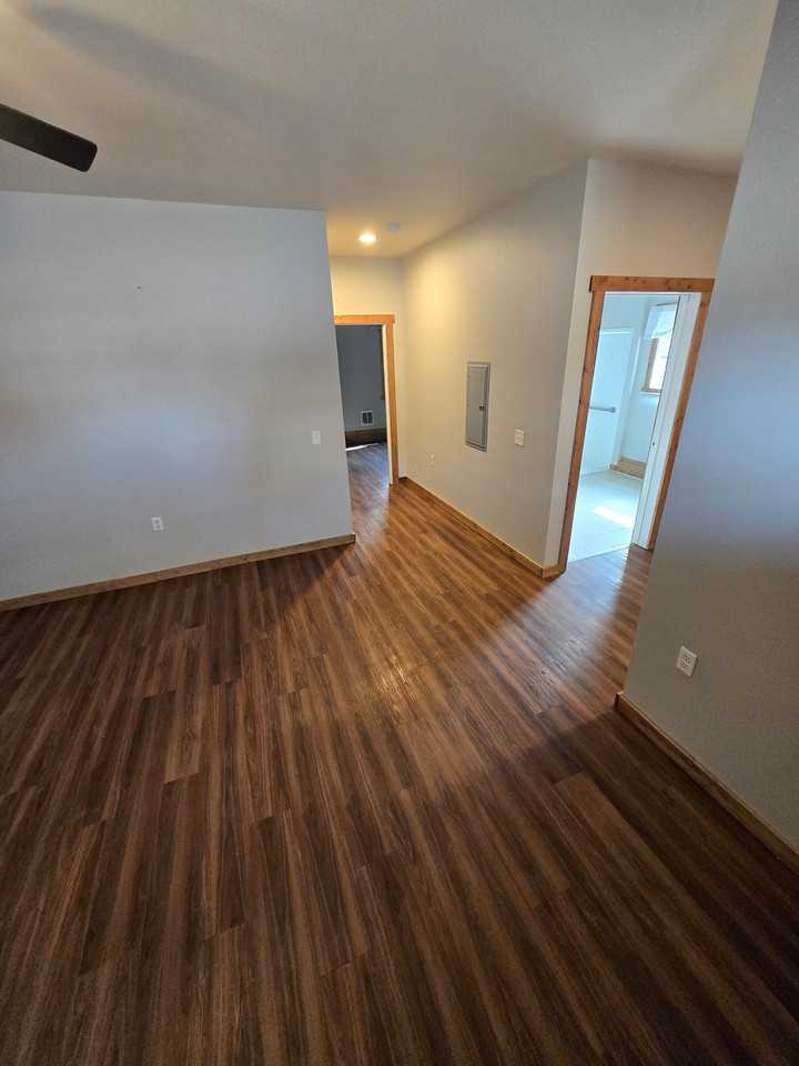 3rd Ave Nw #260B - Photo 5 of 6