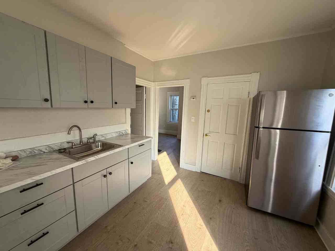 42 1/2 Cabot St #2 - Photo 4 of 6