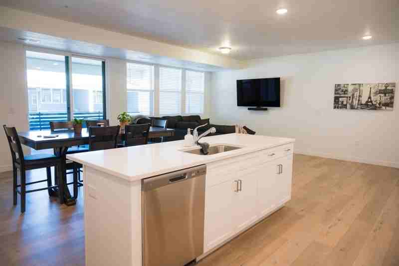 761 W Blue Magic Ln #302 - Photo 4 of 21