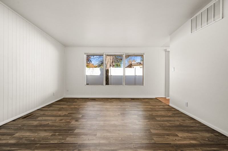 2805 S Adams St #2 - Photo 7 of 16