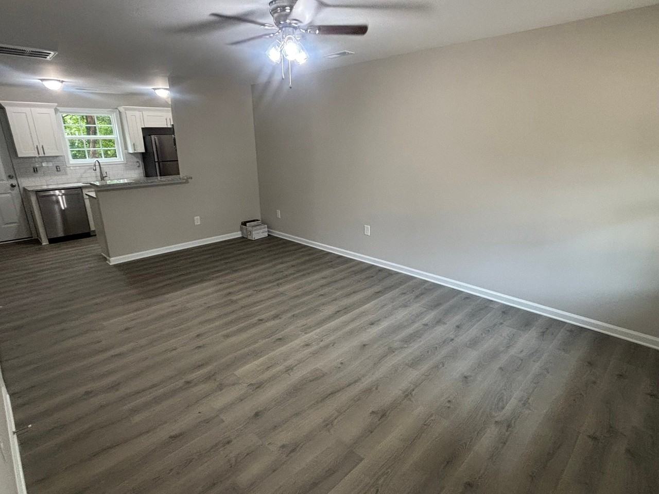 308 Short Ave #A - Photo 5 of 14