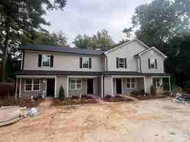 308 Short Ave #D - Photo 1 of 1