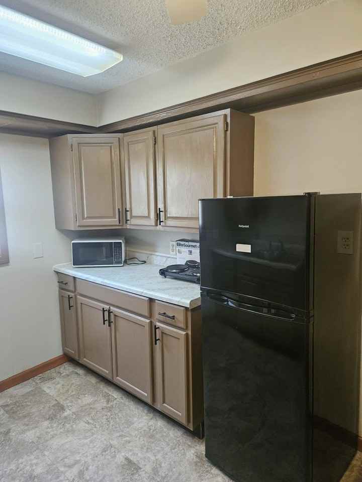 2039 Nw 49th Ter - Photo 3 of 15