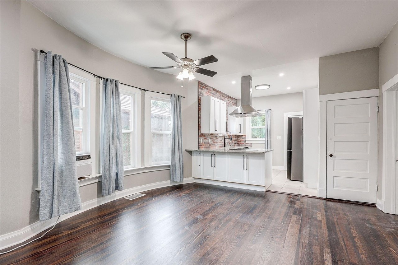 1317 S University Blvd - Photo 2 of 12