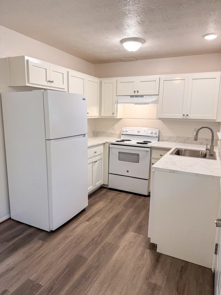 2116 Francis St #A - Photo 7 of 24