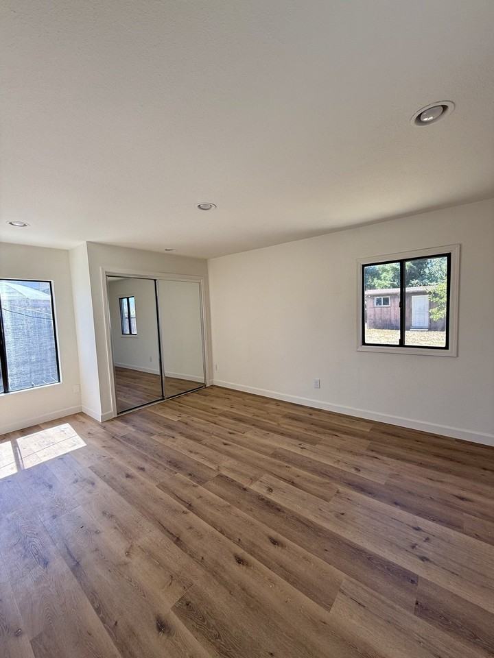 1841 Mayette Ave - Photo 7 of 9
