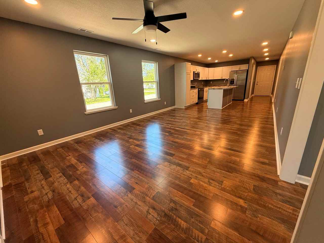 140 C St - Photo 6 of 15