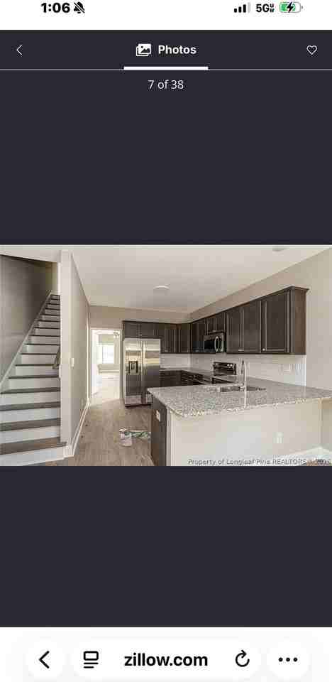 1023 Stevens St - Photo 2 of 5