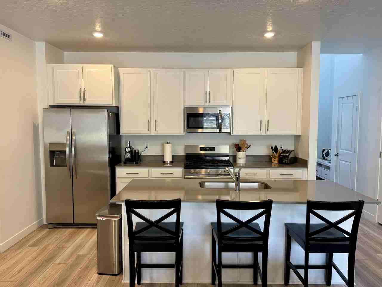 2418 N Canal View Ln - Photo 4 of 19